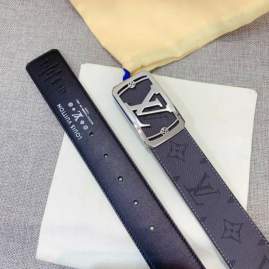 Picture of Louis Vuitton Belts _SKUfw136493109fw